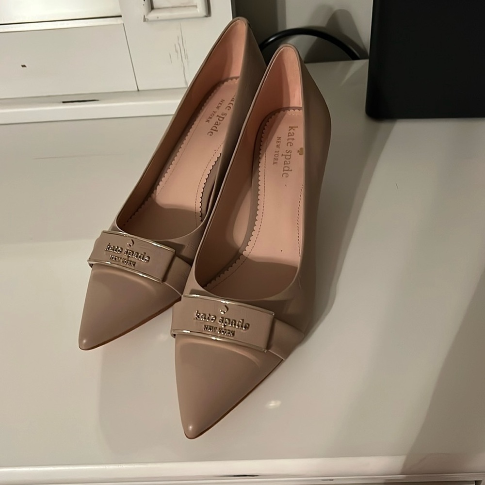 Kate Spade ♠️♠️♠️ Daniella heels in Toasted Hazelnut